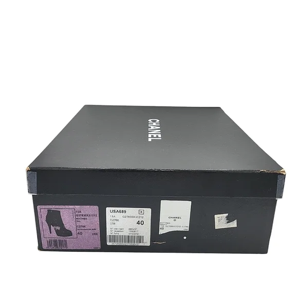 CHANEL CC Logo Cap Toe Suede Platform Ankle Boots Two Tone Booties Gray 40 - Picture 13 of 15